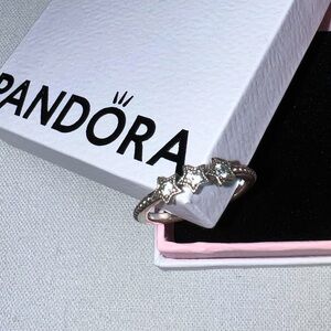 Pandora Ring